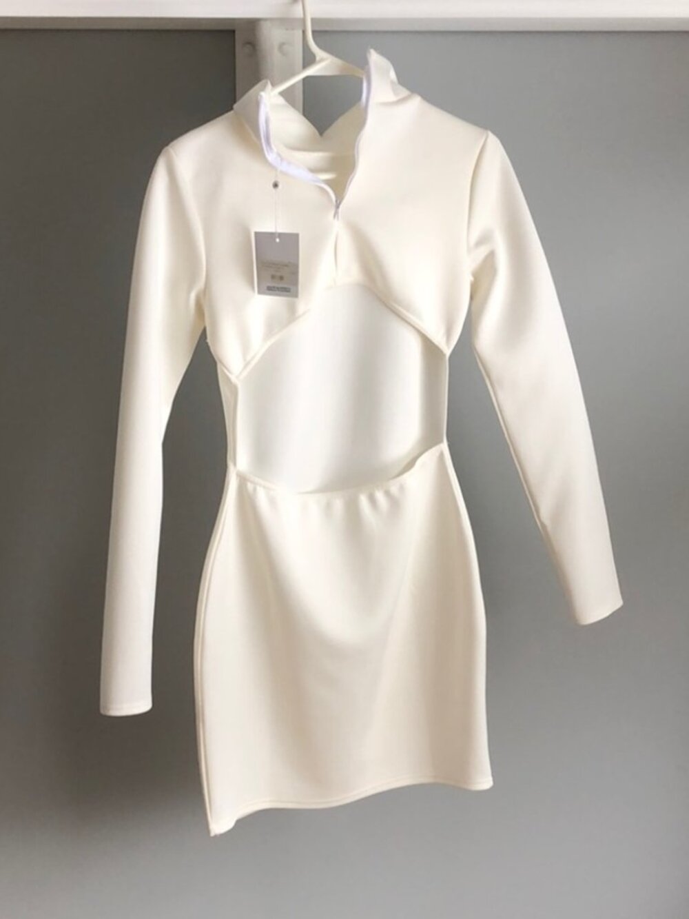 NWOT Missguided White Scuba Mini Dress Size 12 - Picture 2 of 2
